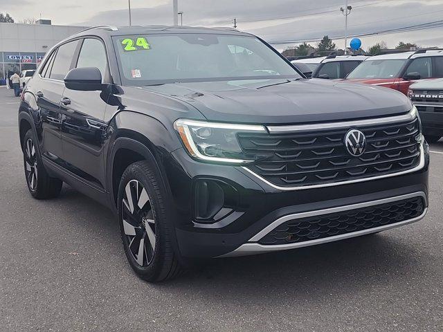 used 2024 Volkswagen Atlas Cross Sport car, priced at $35,500