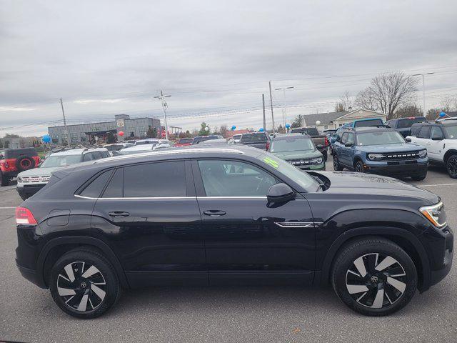 used 2024 Volkswagen Atlas Cross Sport car, priced at $35,500