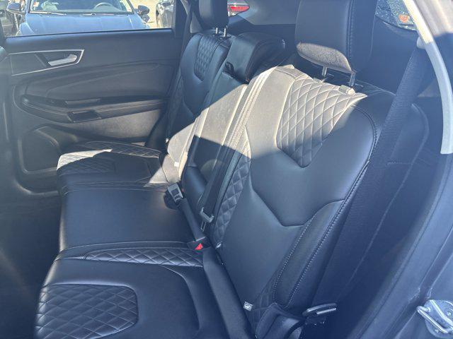used 2024 Ford Edge car, priced at $26,200