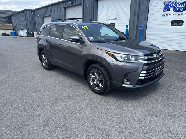 used 2017 Toyota Highlander car, priced at $23,500