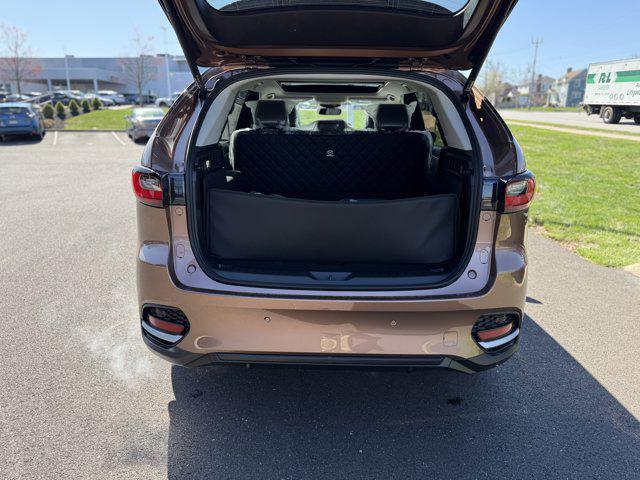 new 2025 Mazda CX-70 PHEV car, priced at $56,930
