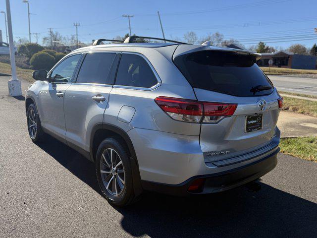 used 2019 Toyota Highlander car, priced at $26,950