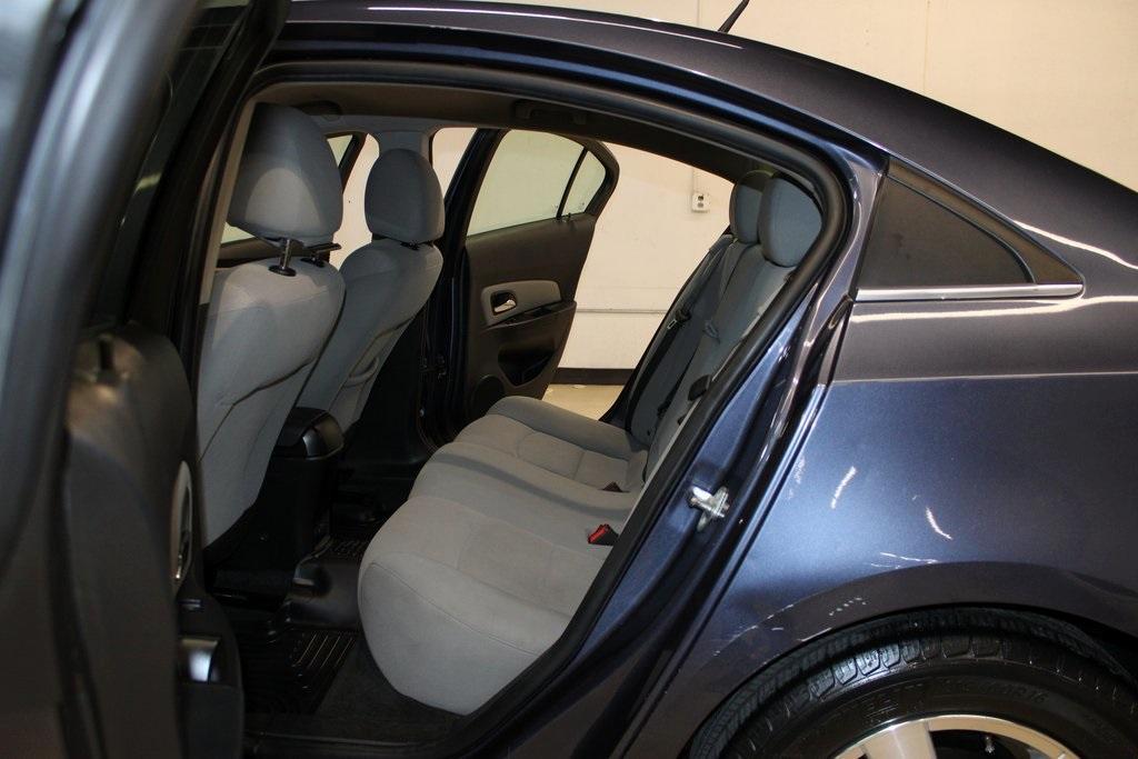 used 2014 Chevrolet Cruze car, priced at $8,950