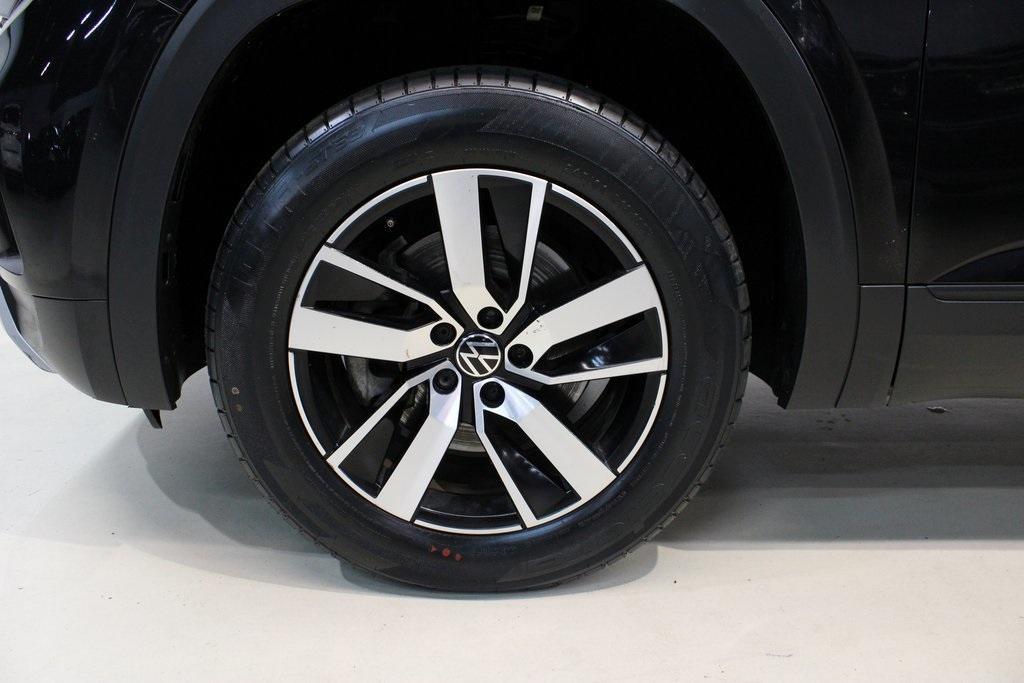 used 2021 Volkswagen Atlas car, priced at $15,950
