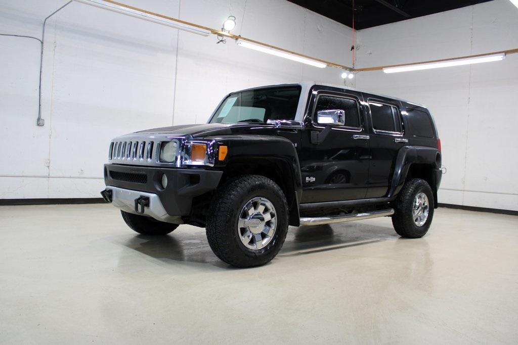 used 2008 Hummer H3 car, priced at $7,950