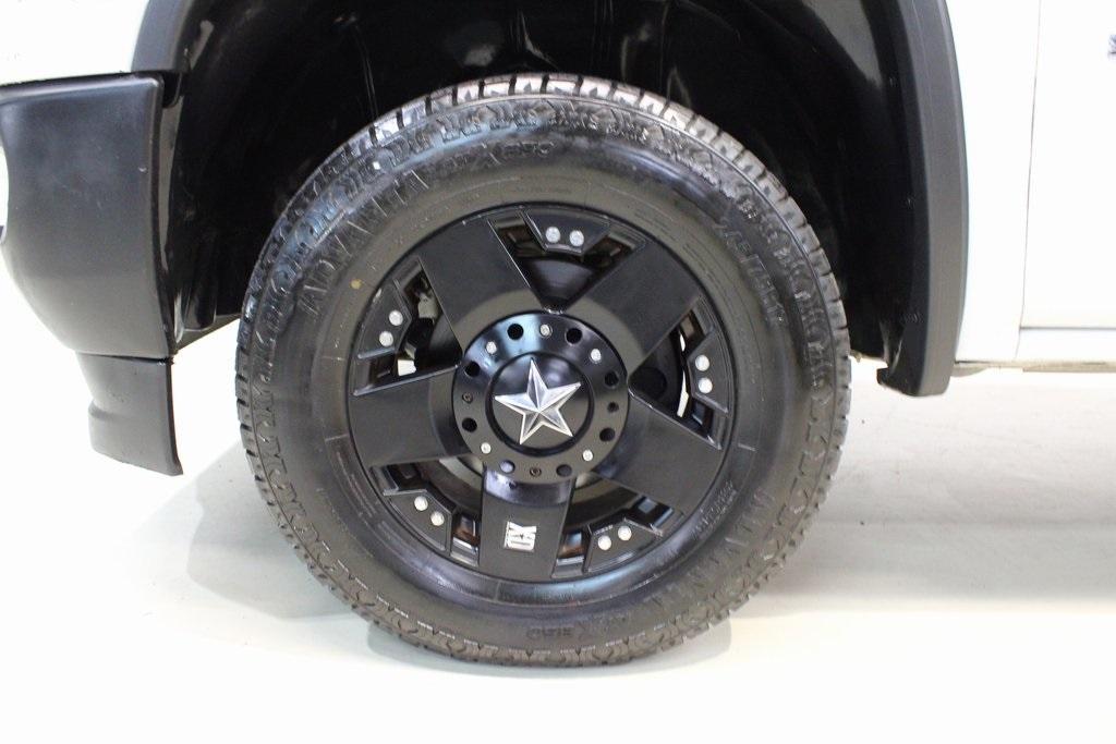 used 2017 GMC Sierra 1500 car, priced at $14,950