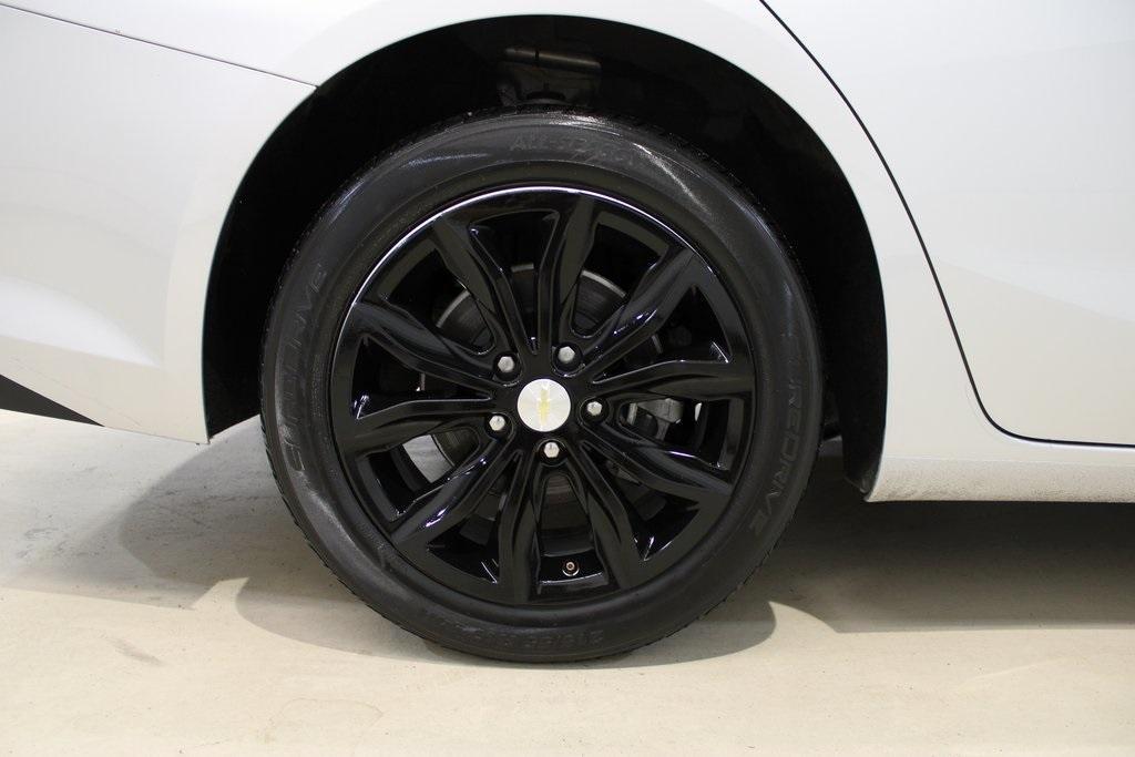 used 2021 Chevrolet Malibu car, priced at $12,950