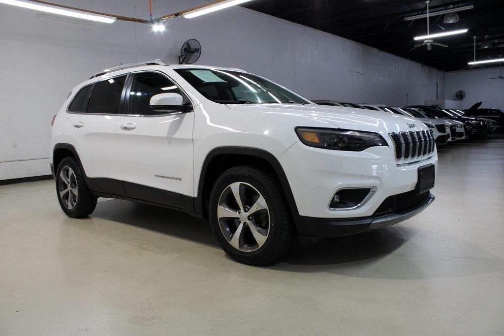 used 2019 Jeep Cherokee car, priced at $12,950