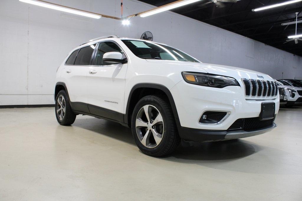 used 2019 Jeep Cherokee car, priced at $12,950