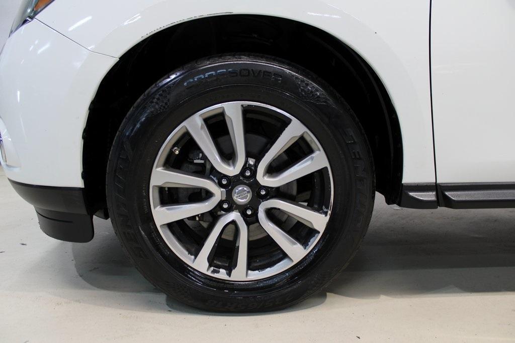 used 2015 Nissan Pathfinder car, priced at $8,950