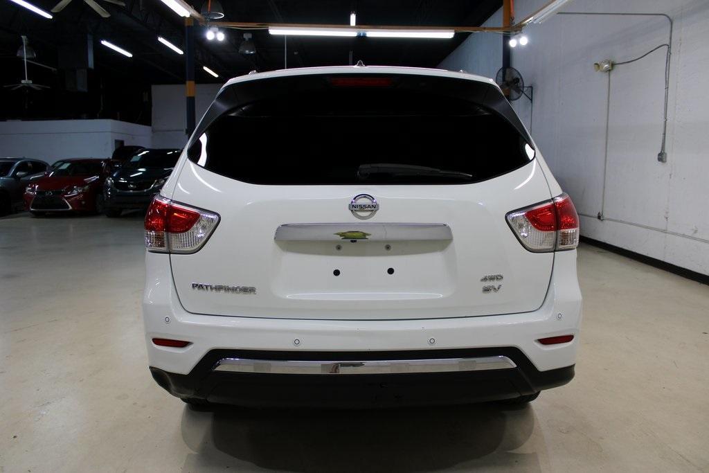 used 2015 Nissan Pathfinder car, priced at $8,950