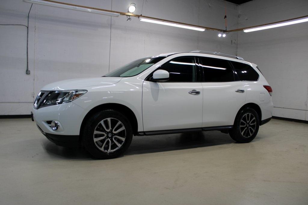 used 2015 Nissan Pathfinder car, priced at $8,950