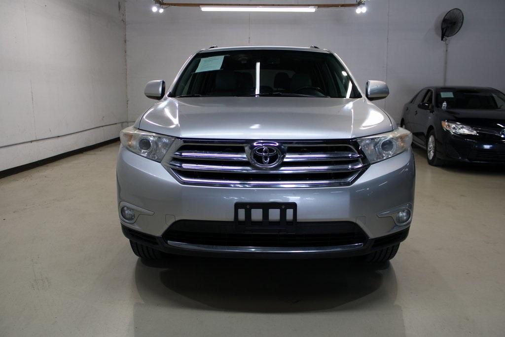 used 2012 Toyota Highlander car, priced at $10,550