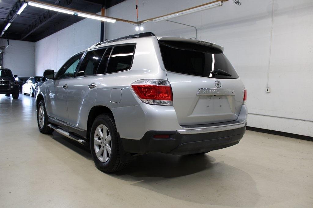 used 2012 Toyota Highlander car, priced at $10,550