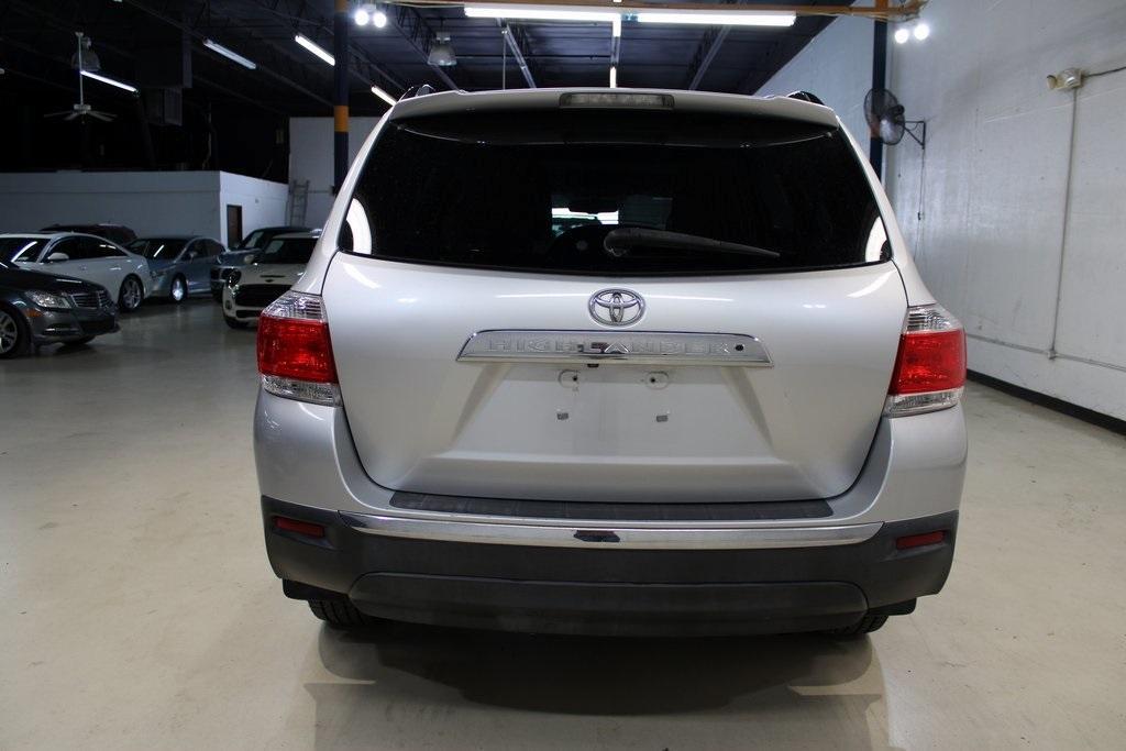 used 2012 Toyota Highlander car, priced at $10,550