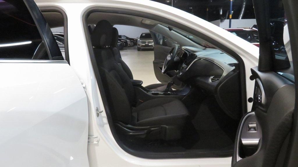 used 2019 Chevrolet Malibu car, priced at $9,950