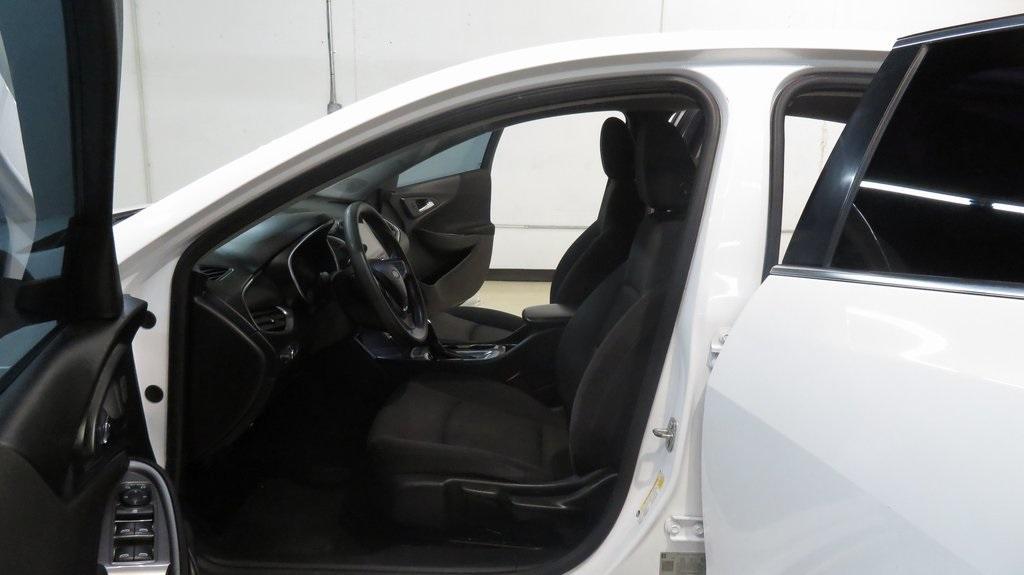used 2019 Chevrolet Malibu car, priced at $9,950