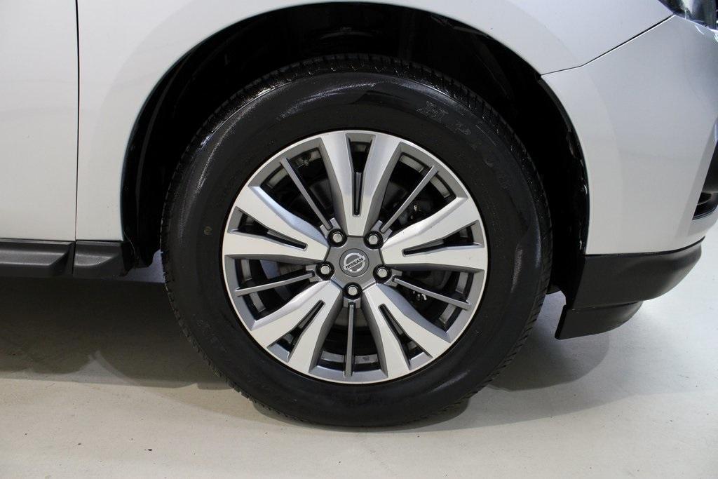 used 2020 Nissan Pathfinder car, priced at $14,550