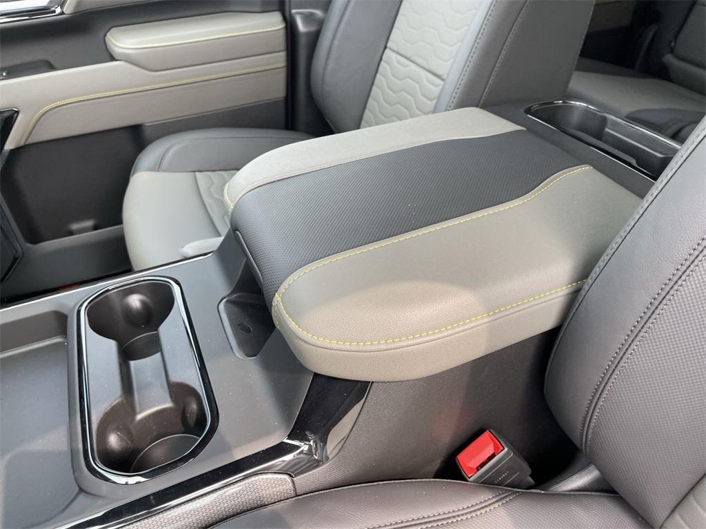 new 2025 Chevrolet Silverado 2500 car, priced at $84,024