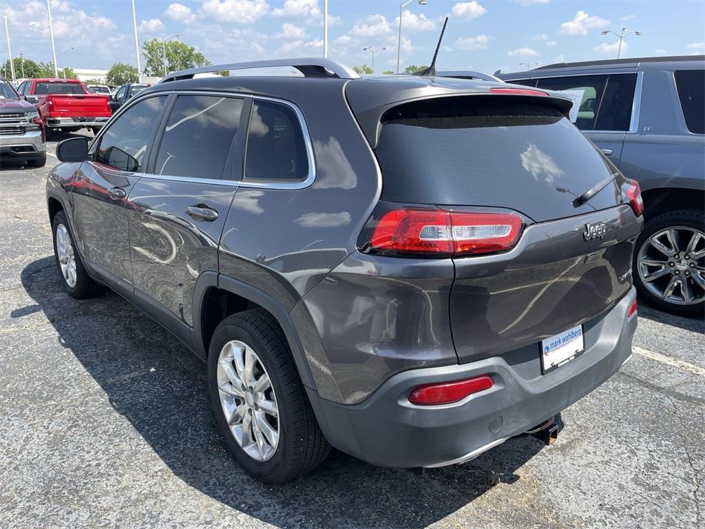 used 2017 Jeep Cherokee car, priced at $12,990