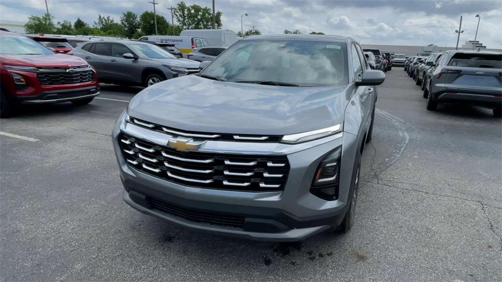 new 2026 Chevrolet Equinox car, priced at $32,340