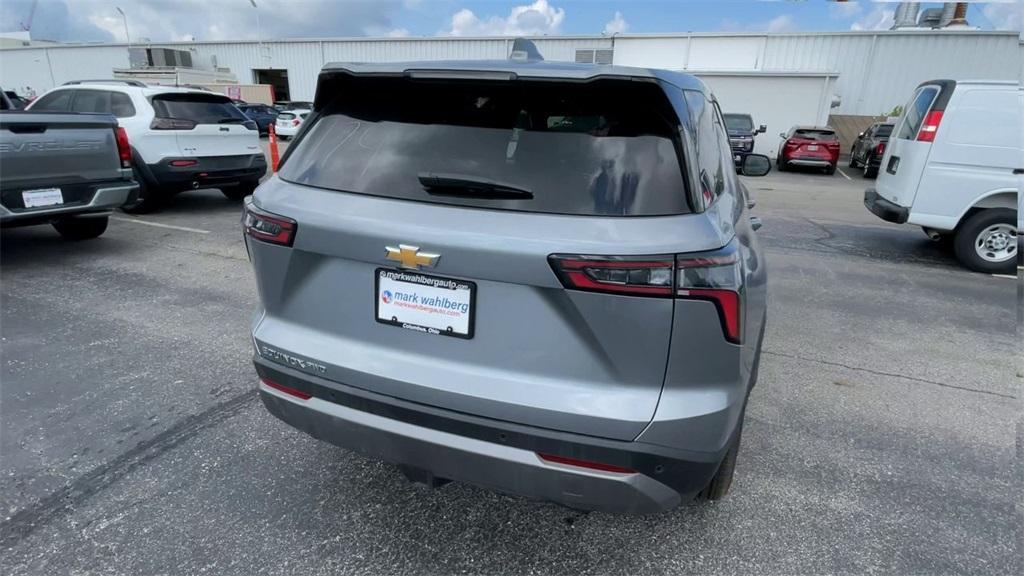 new 2026 Chevrolet Equinox car, priced at $32,340