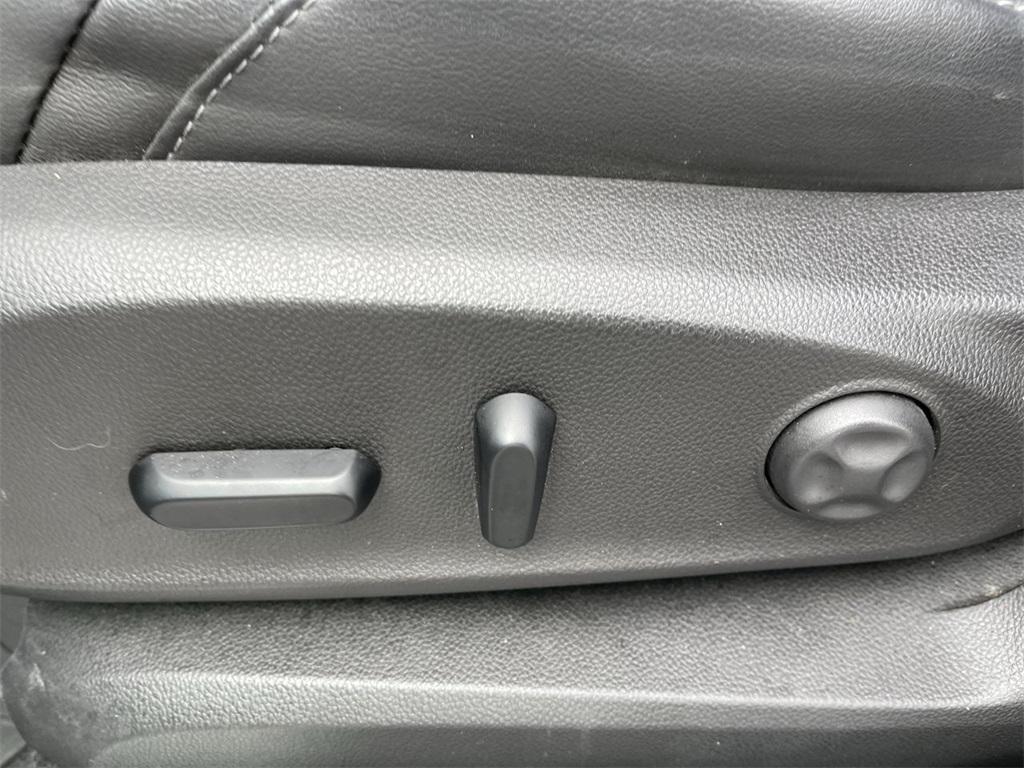 used 2020 Buick Envision car, priced at $22,990