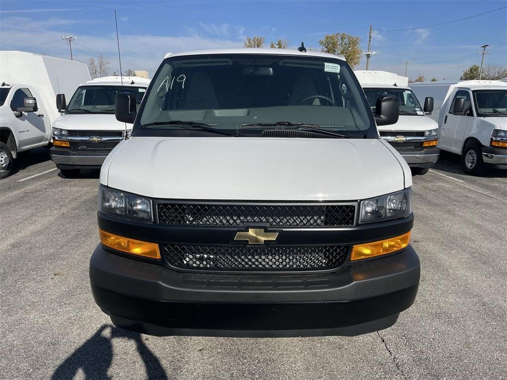 new 2025 Chevrolet Express 2500 car