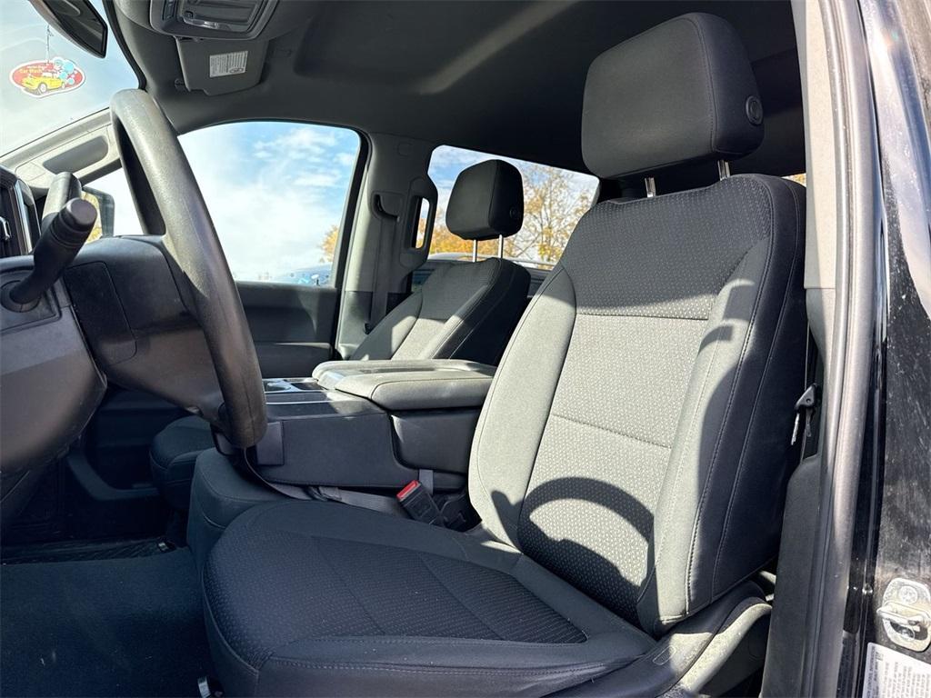 used 2022 Chevrolet Silverado 2500 car, priced at $39,990