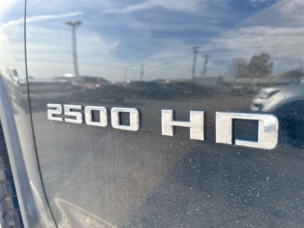 used 2022 Chevrolet Silverado 2500 car, priced at $39,990