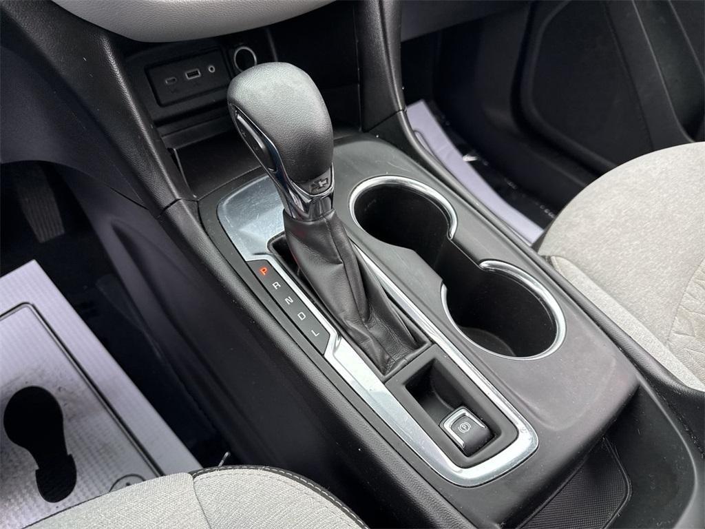 used 2022 Chevrolet Equinox car, priced at $18,990