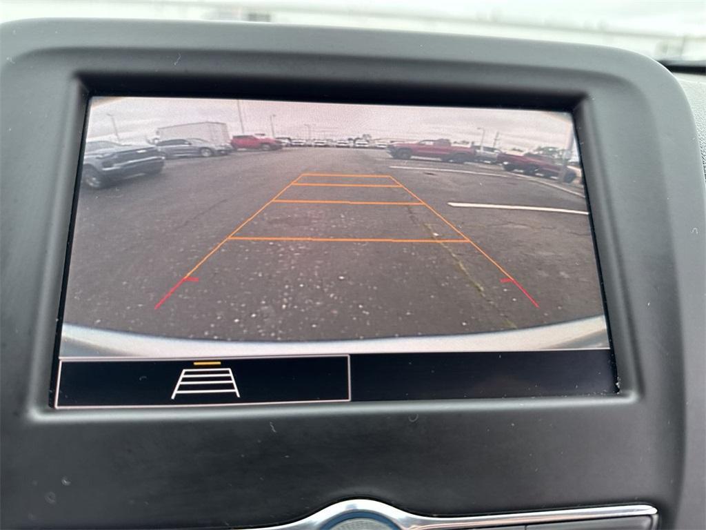 used 2022 Chevrolet Equinox car, priced at $18,990