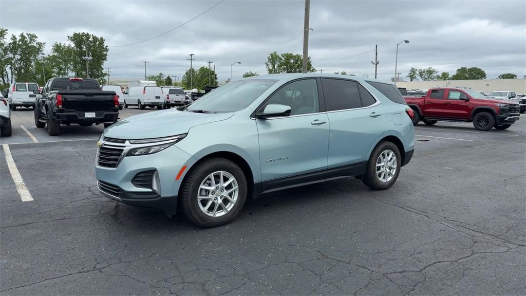 used 2022 Chevrolet Equinox car, priced at $18,990