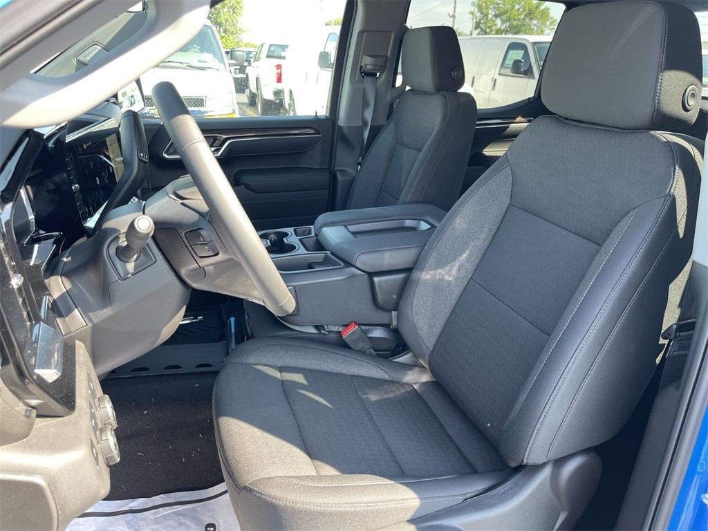 new 2025 Chevrolet Silverado 1500 car, priced at $51,075