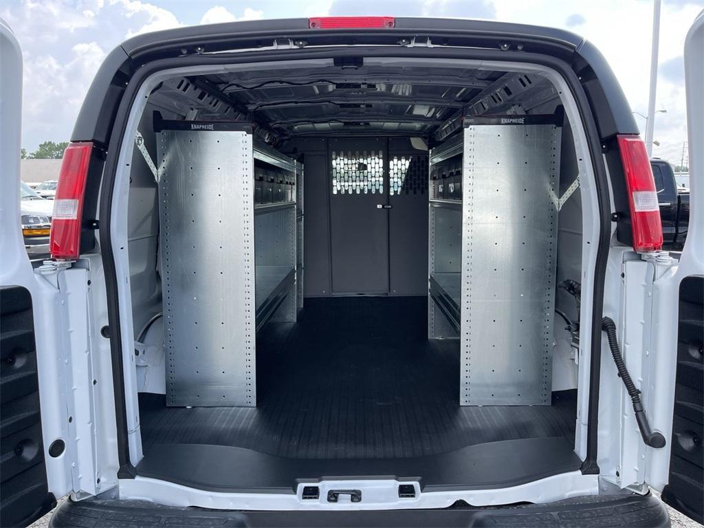 new 2025 Chevrolet Express 2500 car