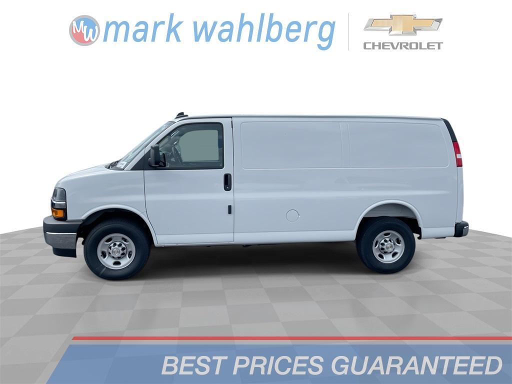 new 2025 Chevrolet Express 2500 car