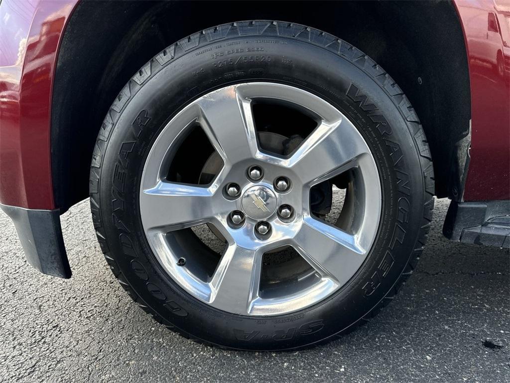used 2020 Chevrolet Suburban car, priced at $34,990