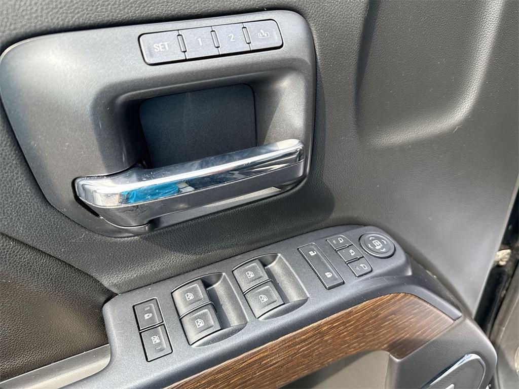 used 2017 GMC Sierra 1500 car, priced at $25,990