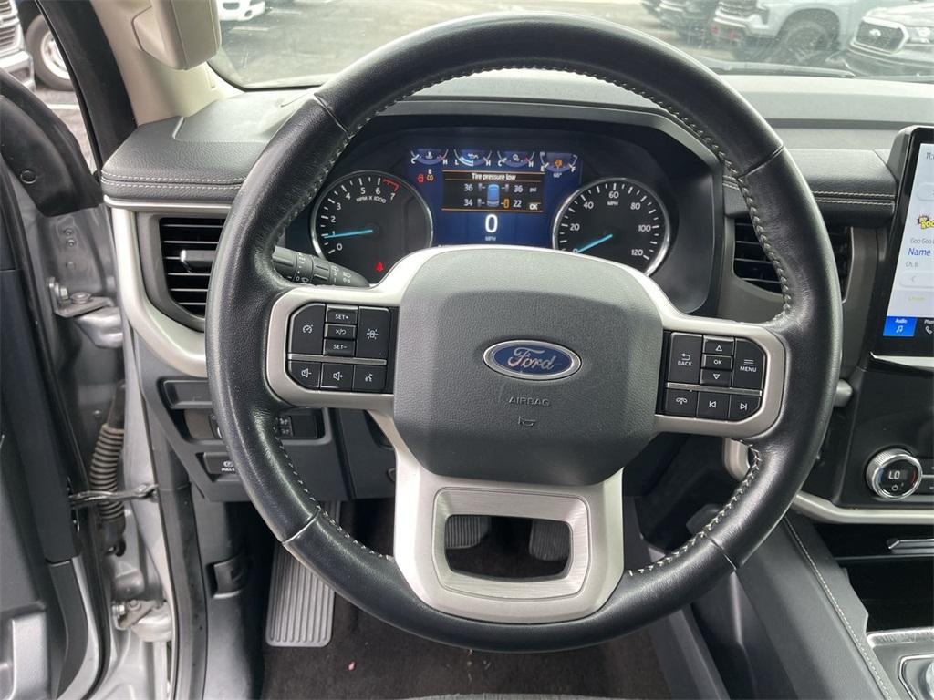 used 2022 Ford Expedition car, priced at $36,888
