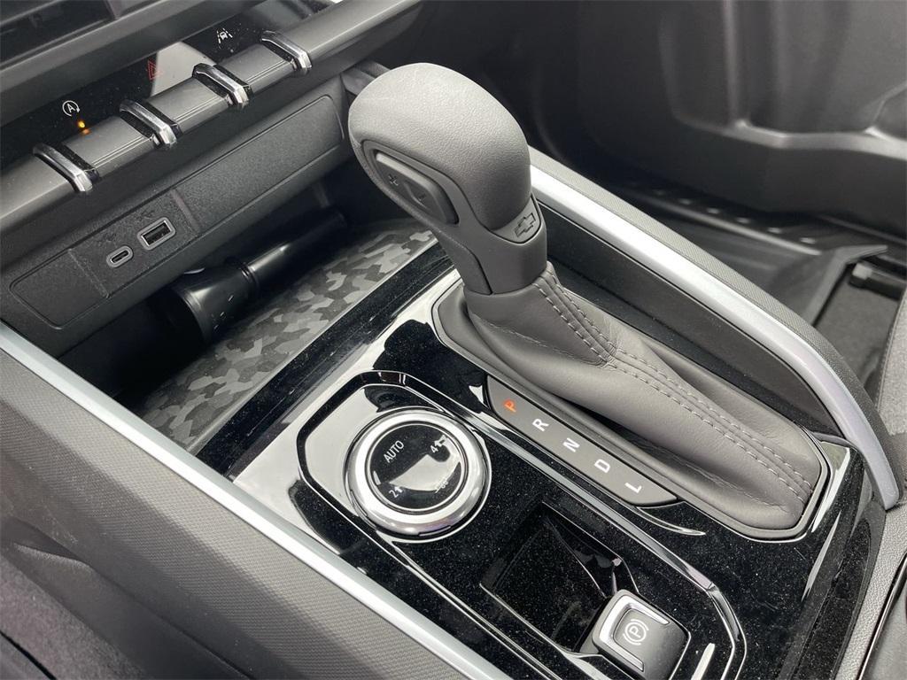 new 2025 Chevrolet Colorado car, priced at $35,570