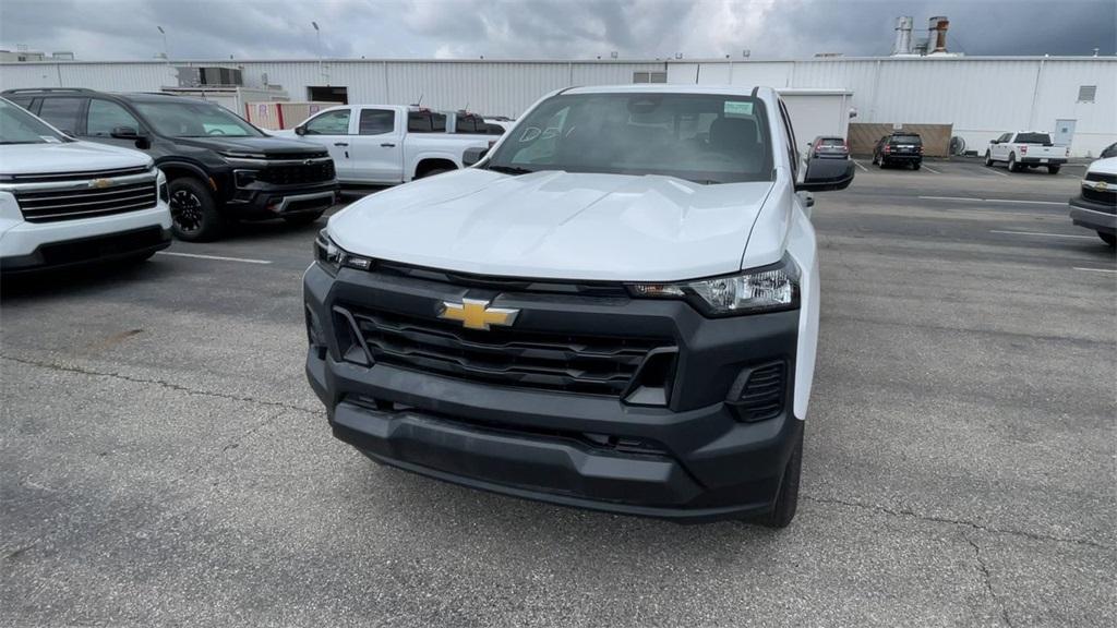 new 2025 Chevrolet Colorado car, priced at $35,570