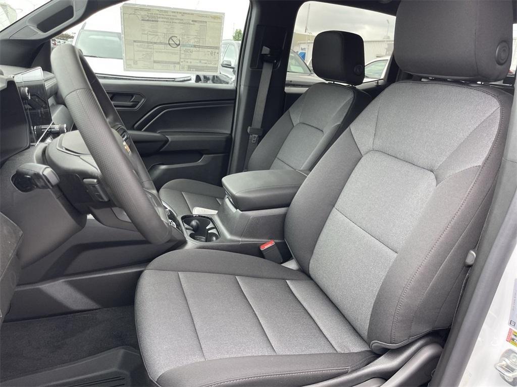 new 2025 Chevrolet Colorado car, priced at $35,570