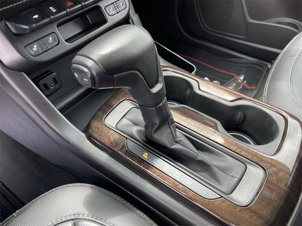 used 2021 GMC Canyon car, priced at $31,990