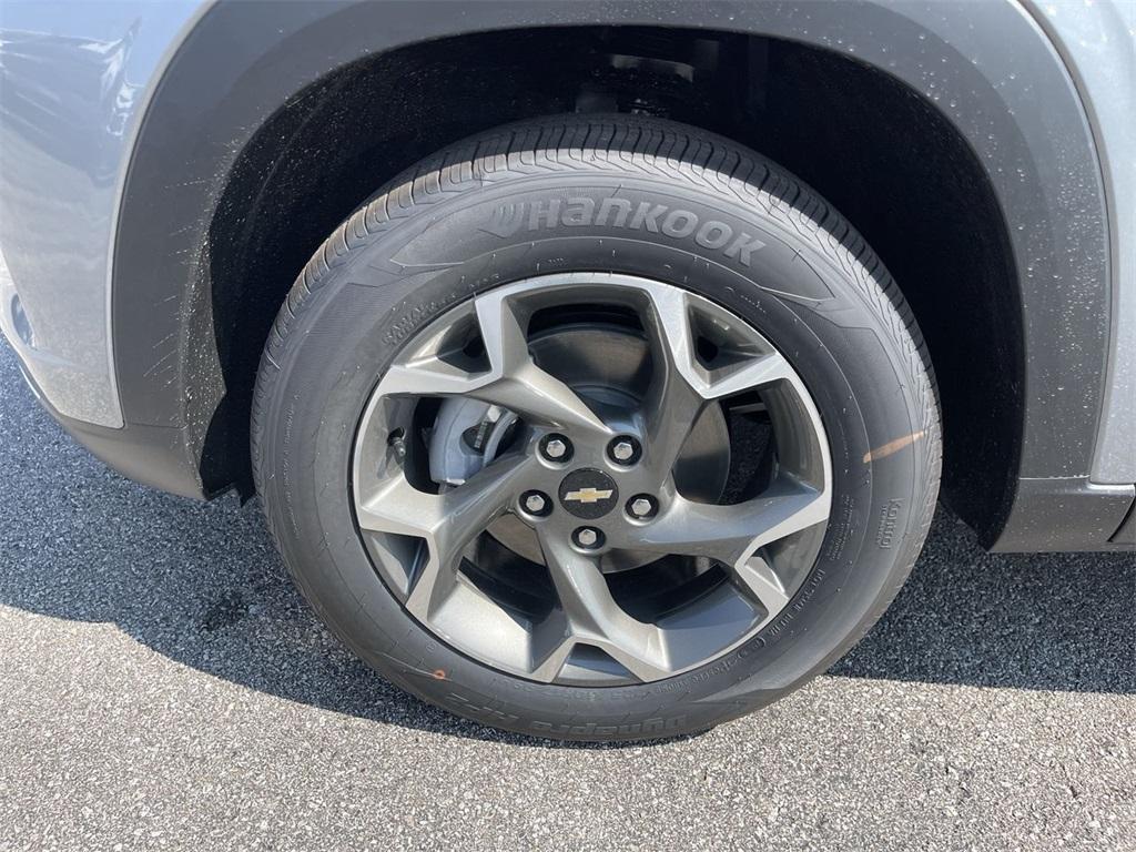 new 2025 Chevrolet Trax car, priced at $25,380