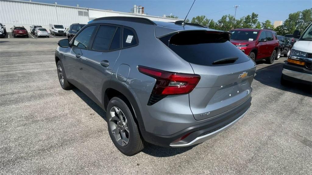 new 2025 Chevrolet Trax car, priced at $25,380