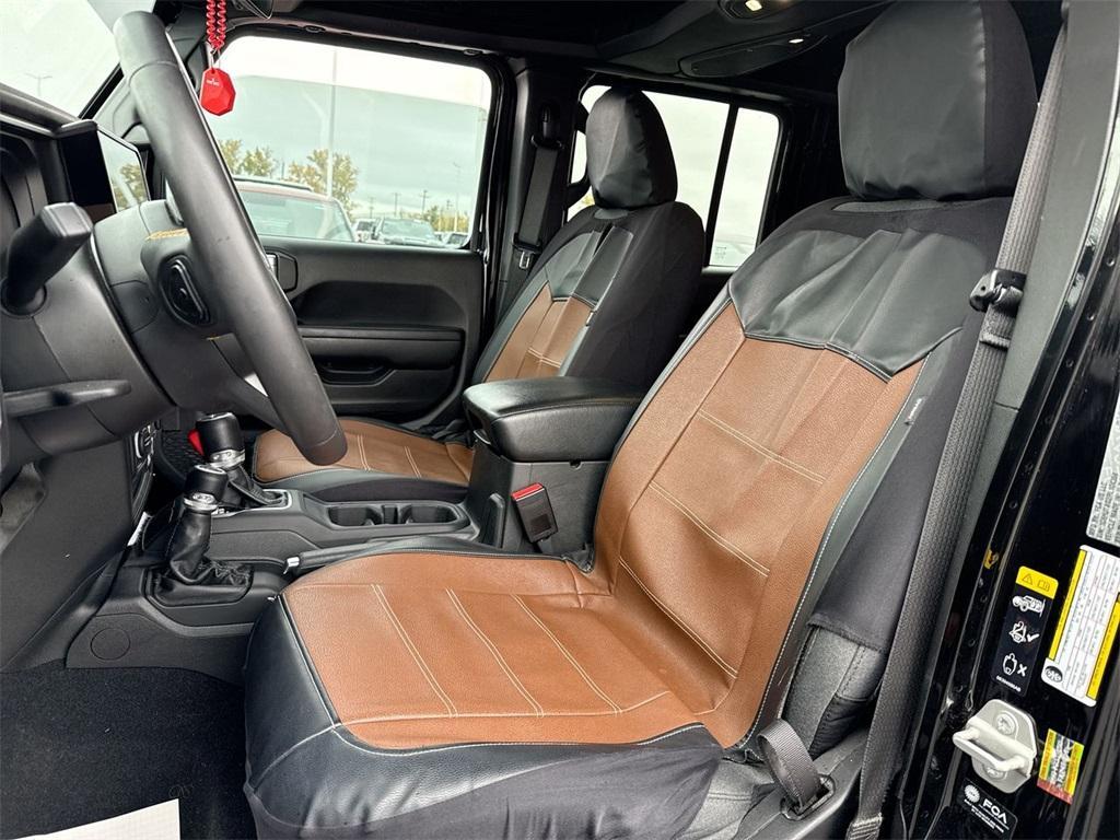 used 2024 Jeep Gladiator car, priced at $38,981