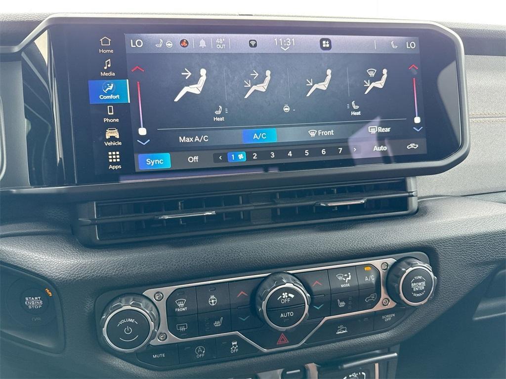 used 2024 Jeep Gladiator car, priced at $38,981