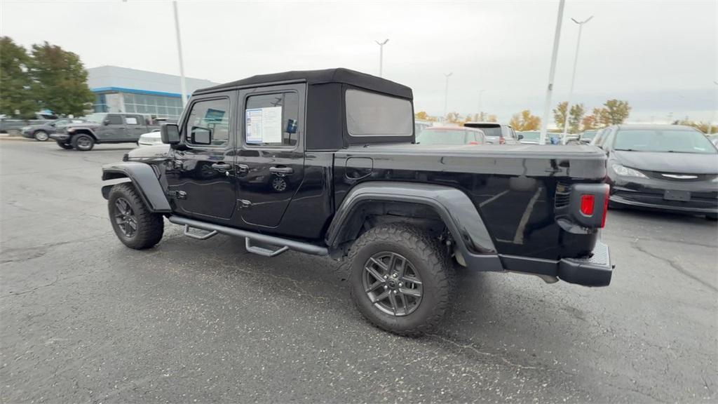 used 2024 Jeep Gladiator car, priced at $38,981