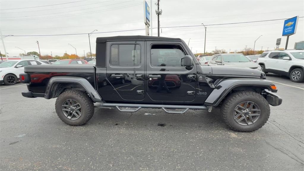 used 2024 Jeep Gladiator car, priced at $38,981