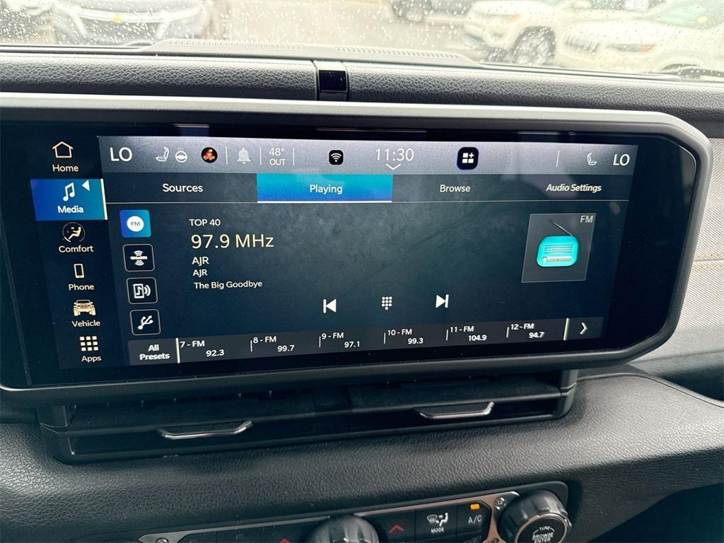 used 2024 Jeep Gladiator car, priced at $38,981